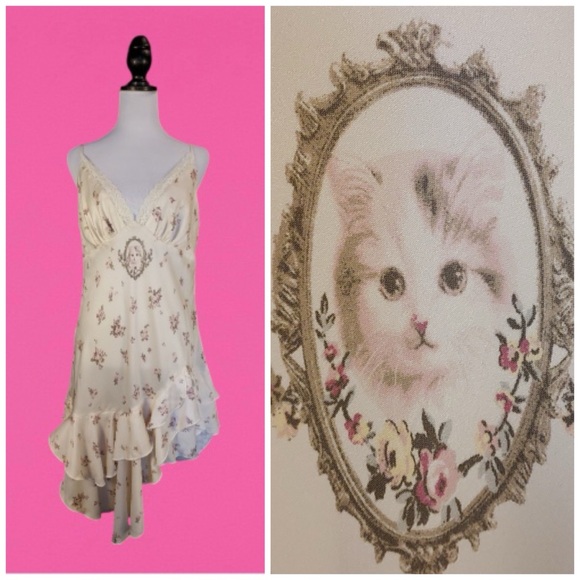Urban Outfitters Kimchi Blue NWT Cream Pink Kitten Asymmetrical Dress Size XL - Picture 1 of 11